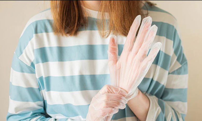 Exploring the Various Uses and Benefits of Vinyl Gloves