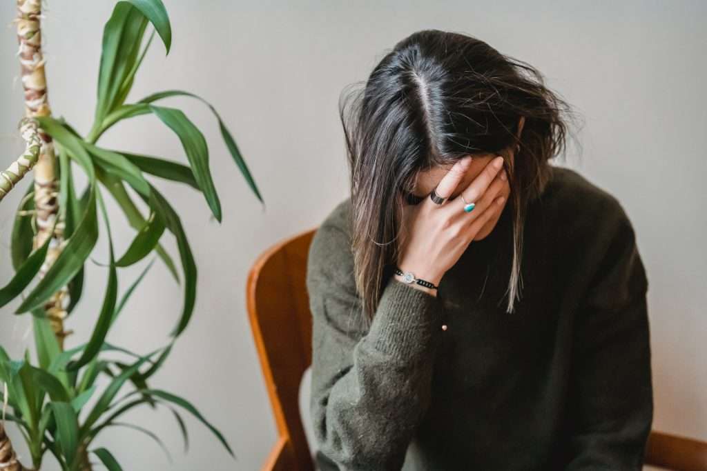 Recognizing and Managing Bipolar Disorder Triggers: Essential Strategies
