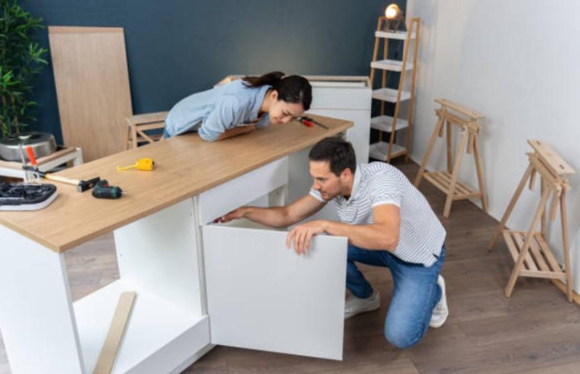 Kitchen Remodels: Why You Should Call In The Pros