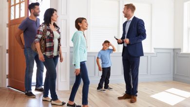 Smart House Hunting: Touring Homes With Your Agent’s Expert Eye