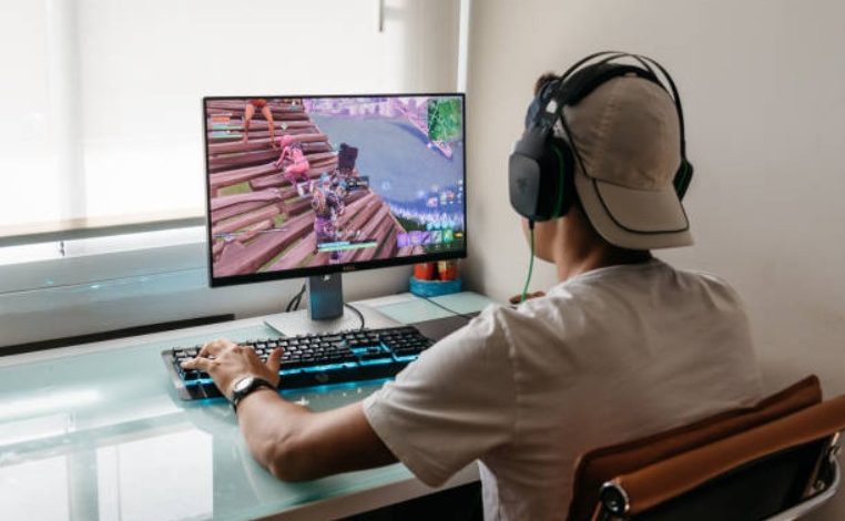 The Growth Of Online Gaming: Key Reasons Behind Its Popularity